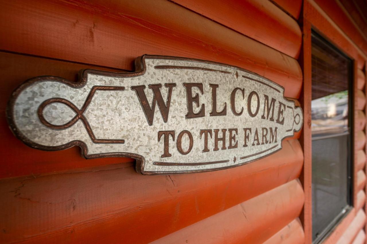 Cabin 1 Rental 15 Minutes From Magnolia And Baylor Waco Luaran gambar